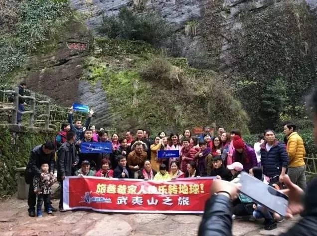 「旅游平台怎么赚钱」旅游平台怎么赚钱的